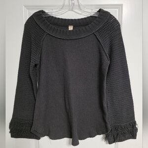 ❤️ 3 For 15 Altar'd State Gray Waffle Knit Fringed Top Size Medium